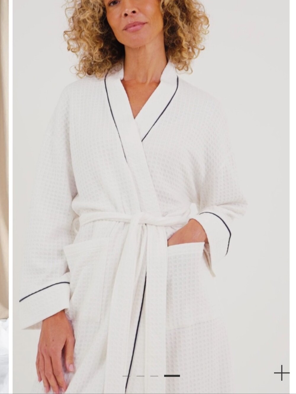 Ardour Velvet Robe, New!Size XL, Ivory, Luxe Velvet, Belted